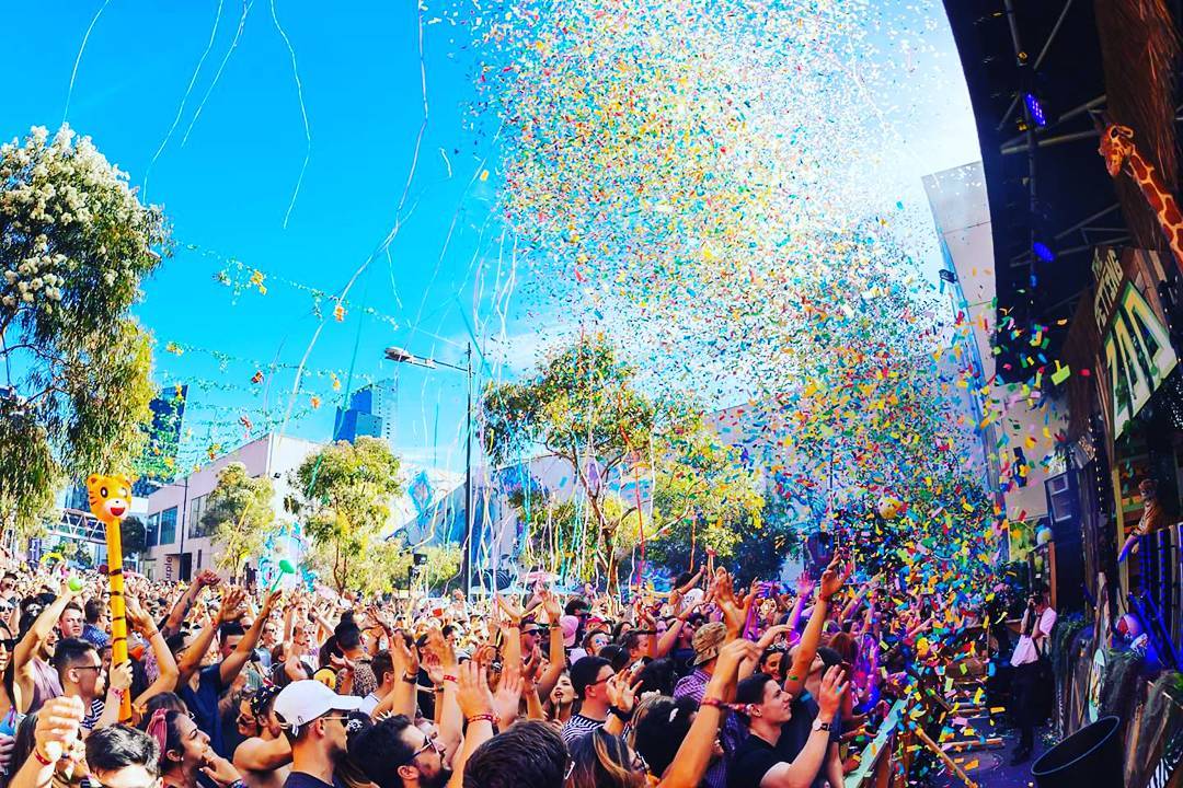 Confetti Explained: Shot, Drop or Blast